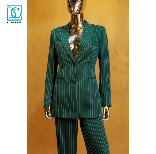 Elegant Lady Suit